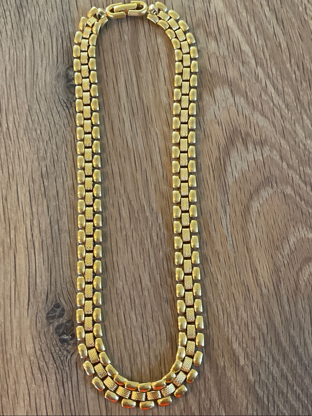 Vintage Monet Gold-Tone Textured Link Design Necklace